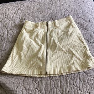 American eagle tan skirt